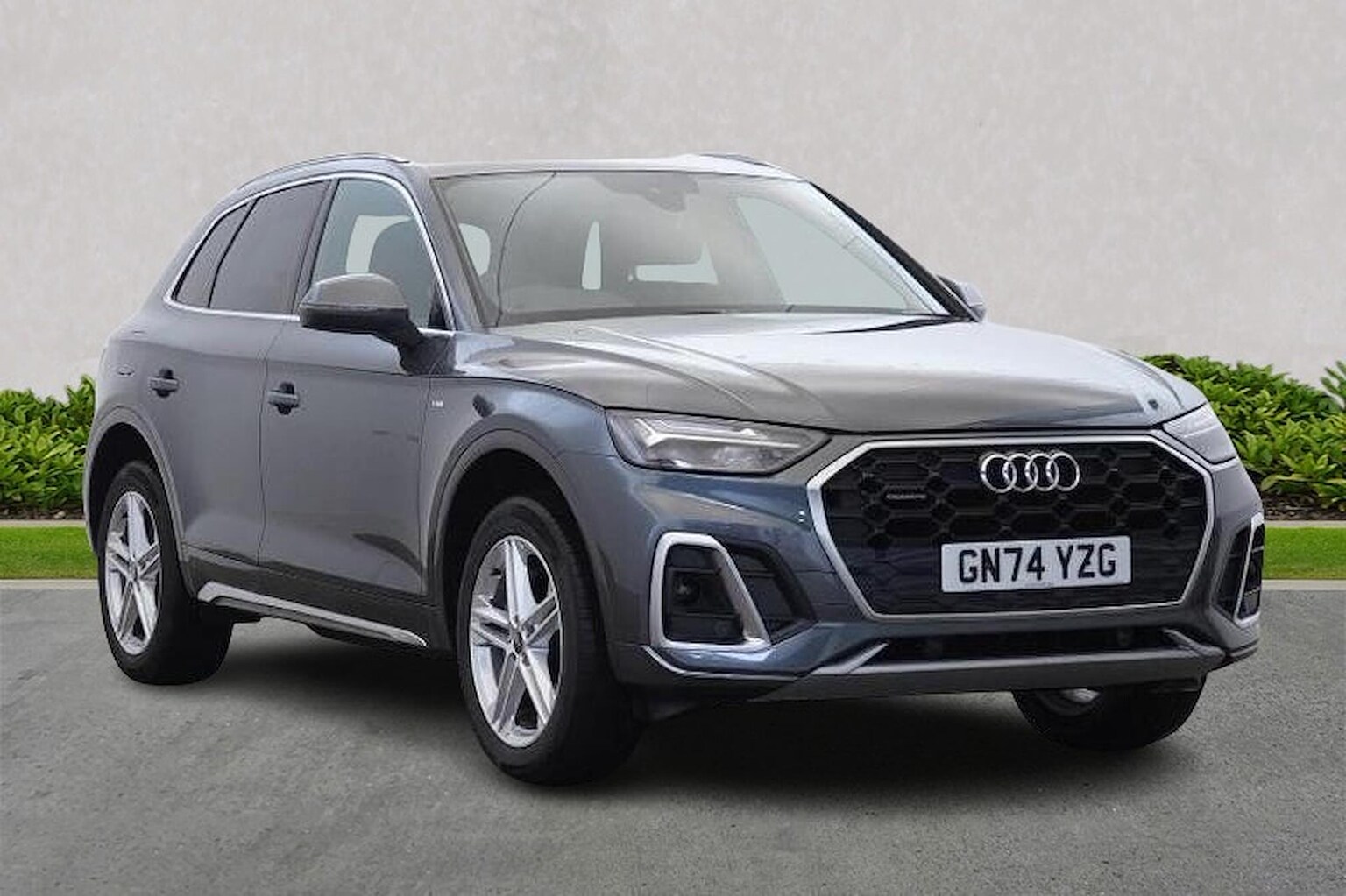 Main listing image - Audi Q5