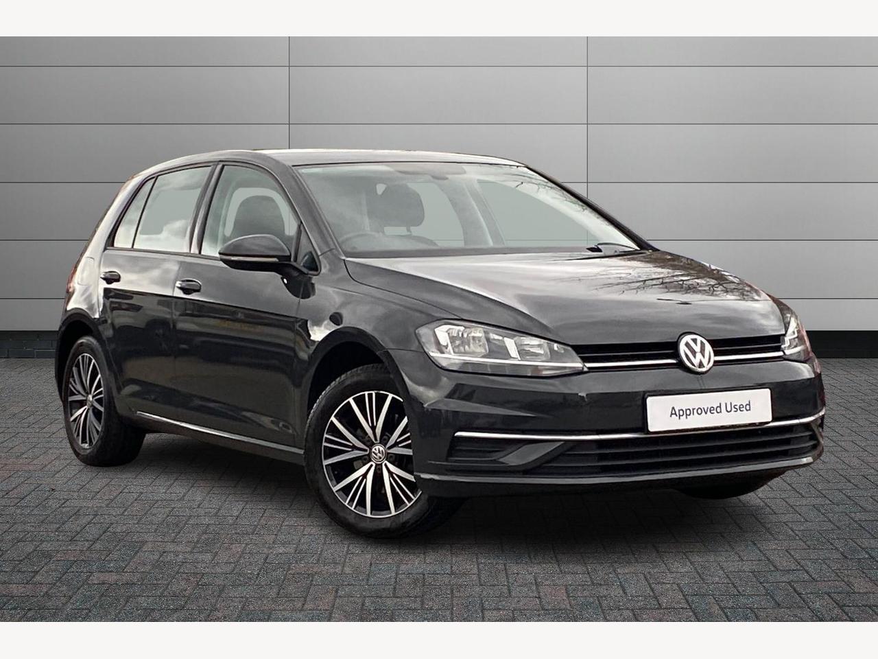 Main listing image - Volkswagen Golf