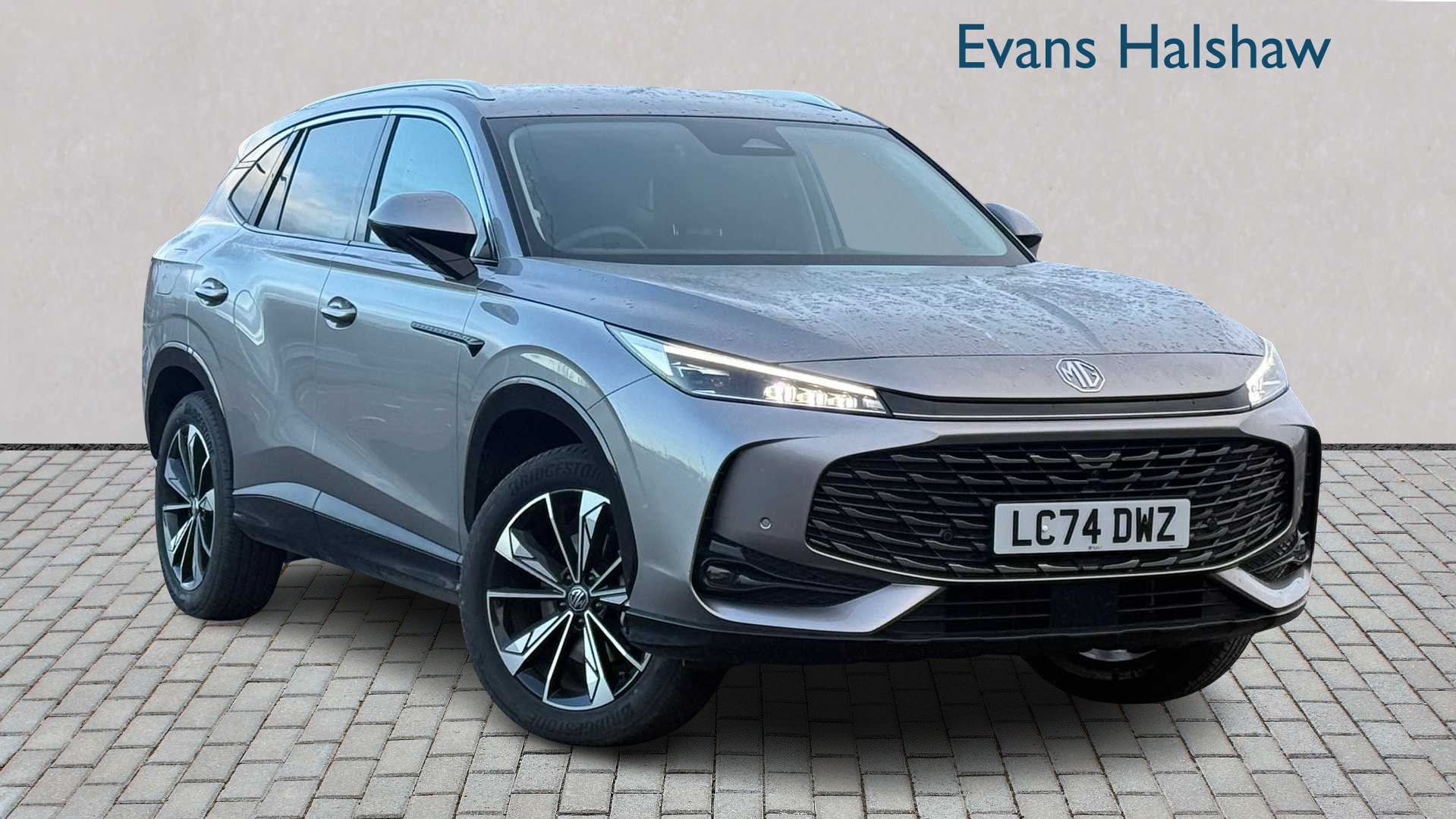 Main listing image - MG HS