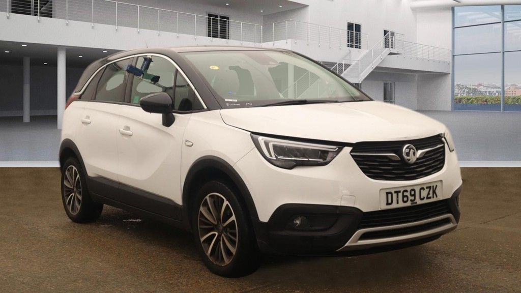 Main listing image - Vauxhall Crossland X