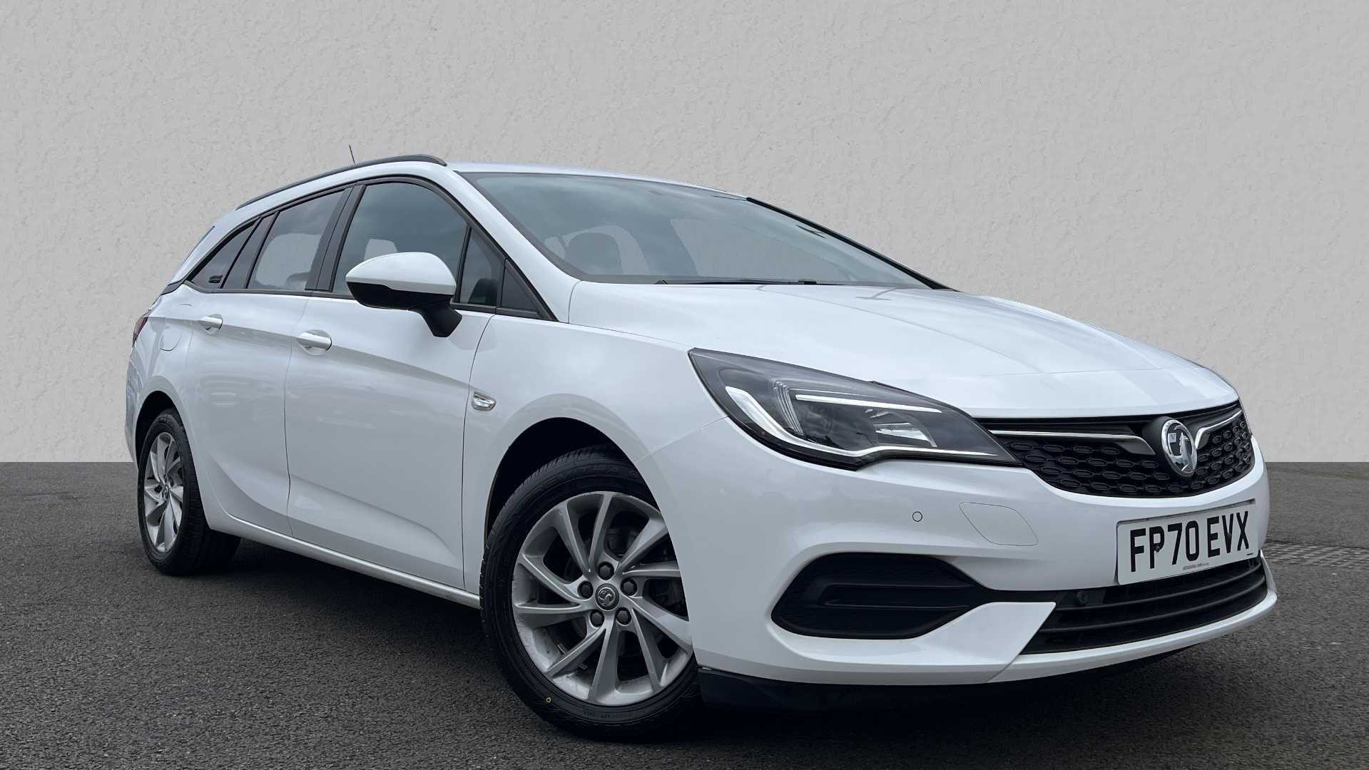 Main listing image - Vauxhall Astra Sports Tourer