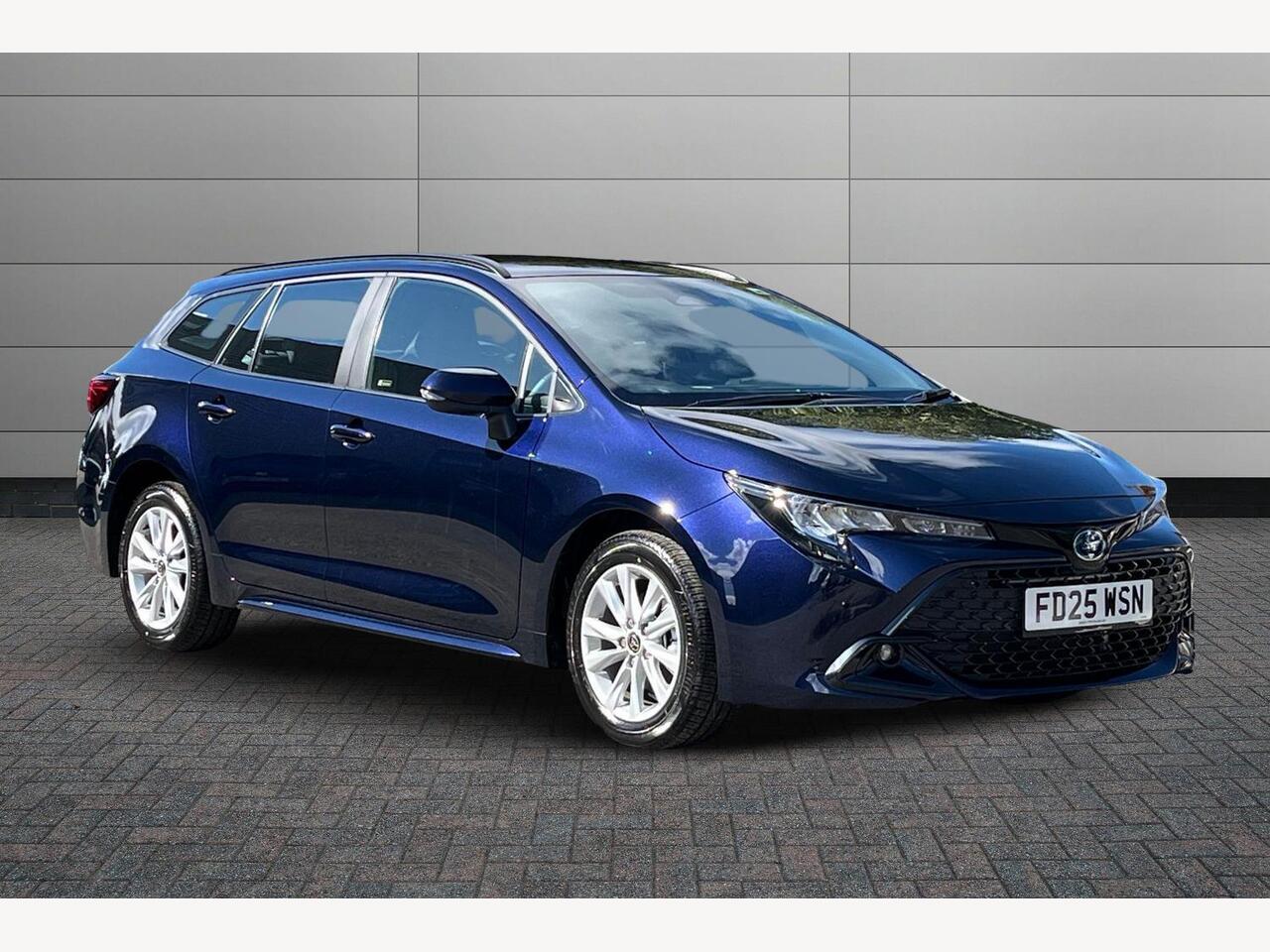 Main listing image - Toyota Corolla Touring Sport