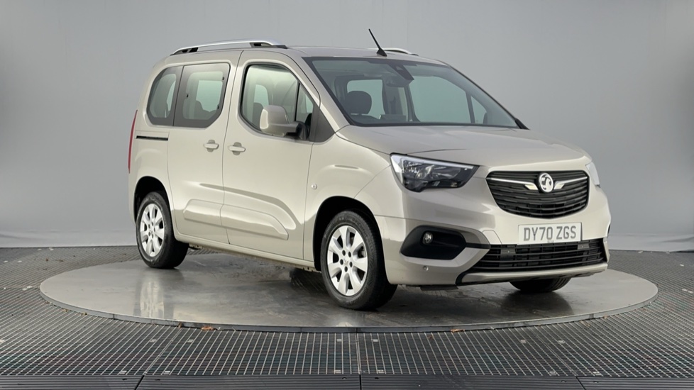 Main listing image - Vauxhall Combo Life