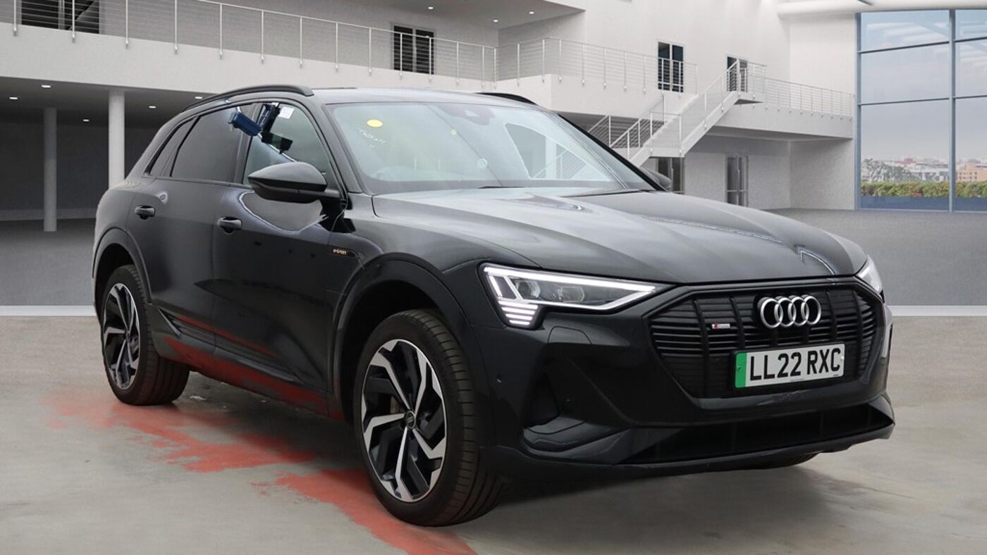 Main listing image - Audi e-tron