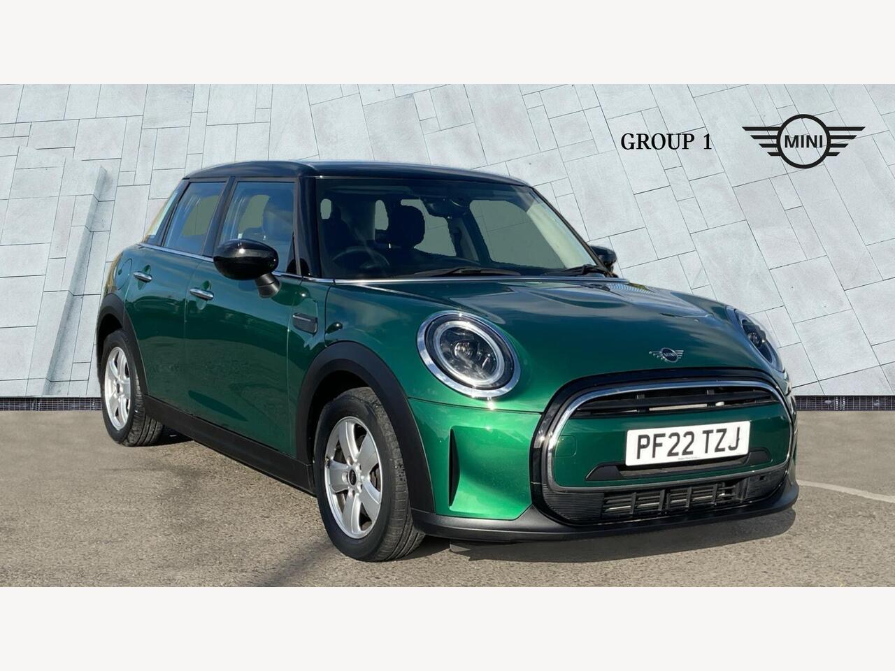 Main listing image - MINI Hatchback 5dr