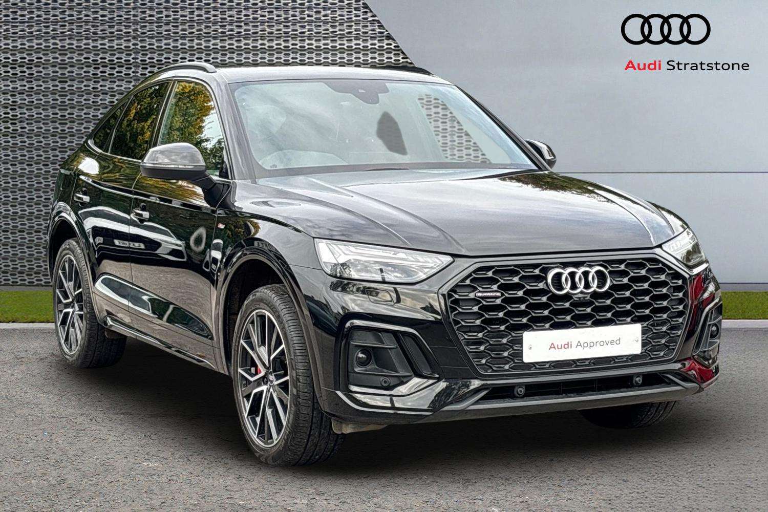 Main listing image - Audi Q5 Sportback