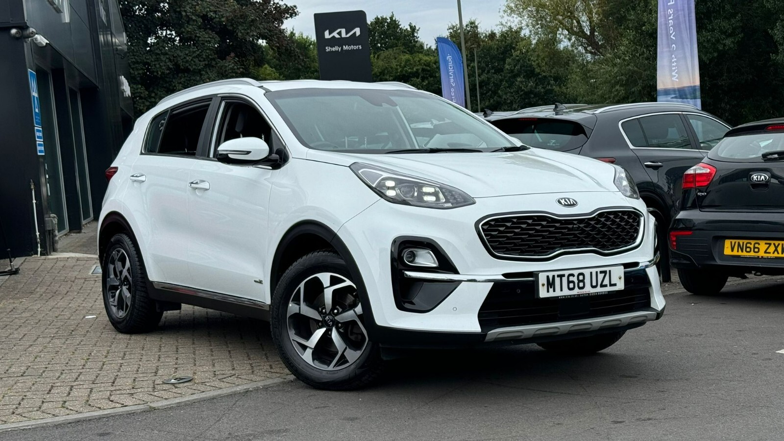 Main listing image - Kia Sportage