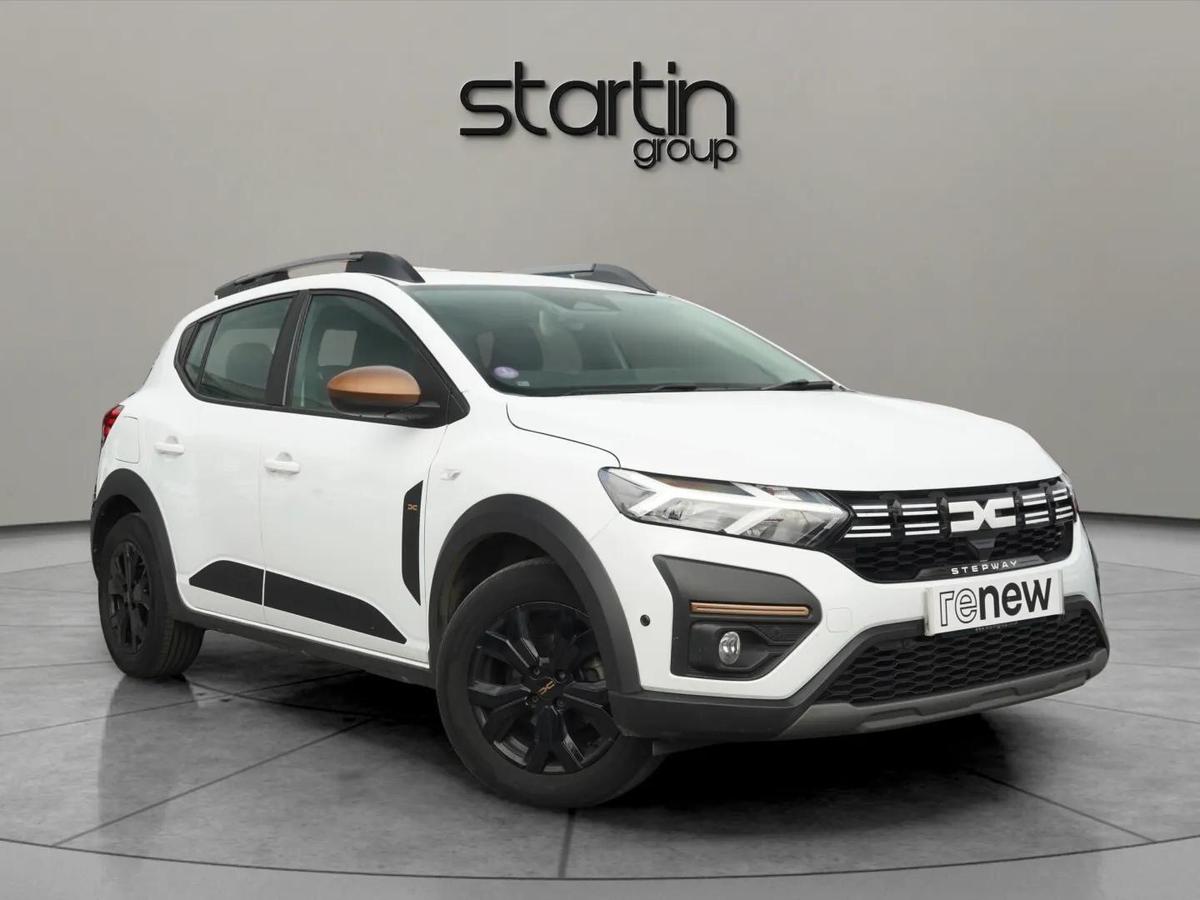 Main listing image - Dacia Sandero Stepway