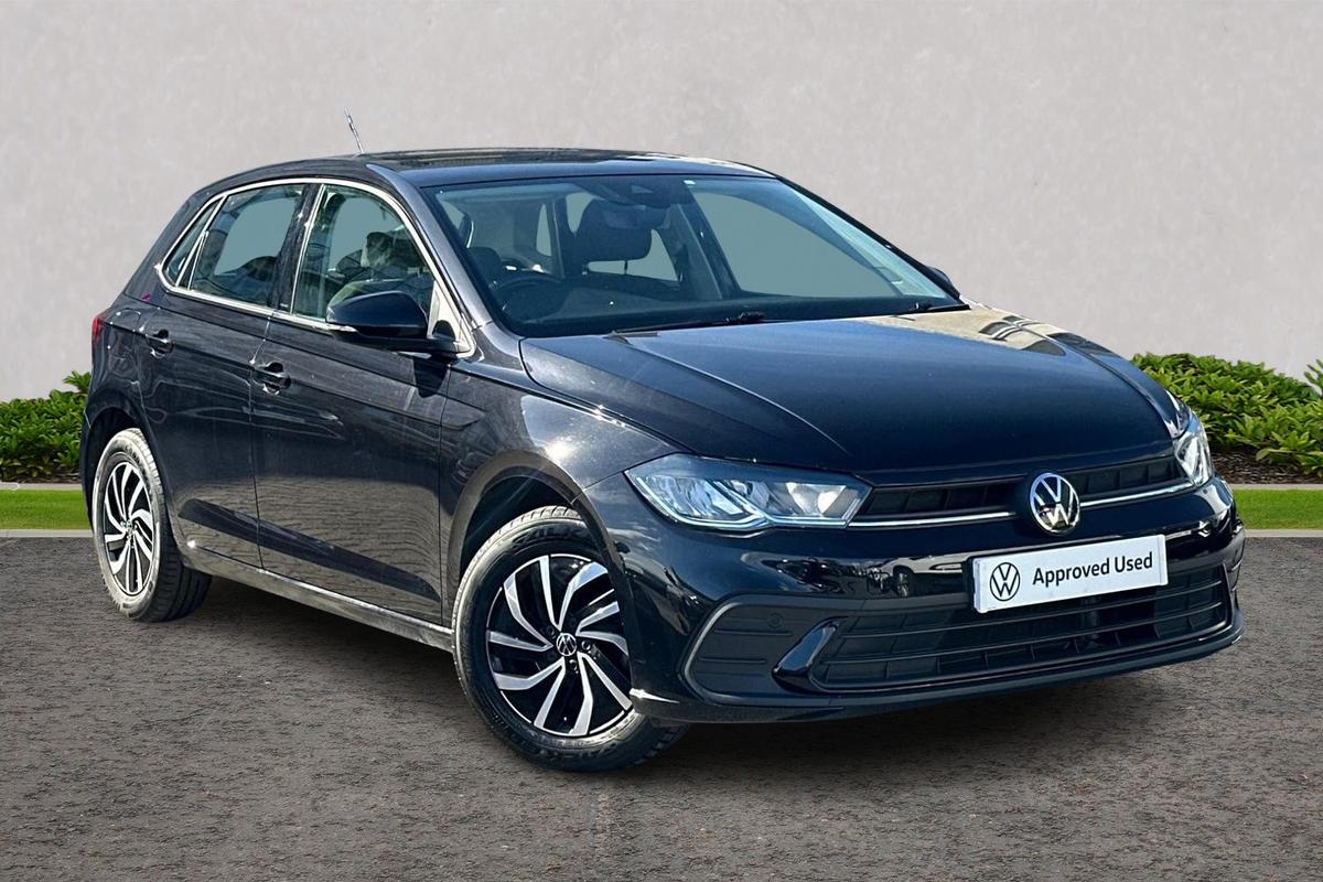 Main listing image - Volkswagen Polo