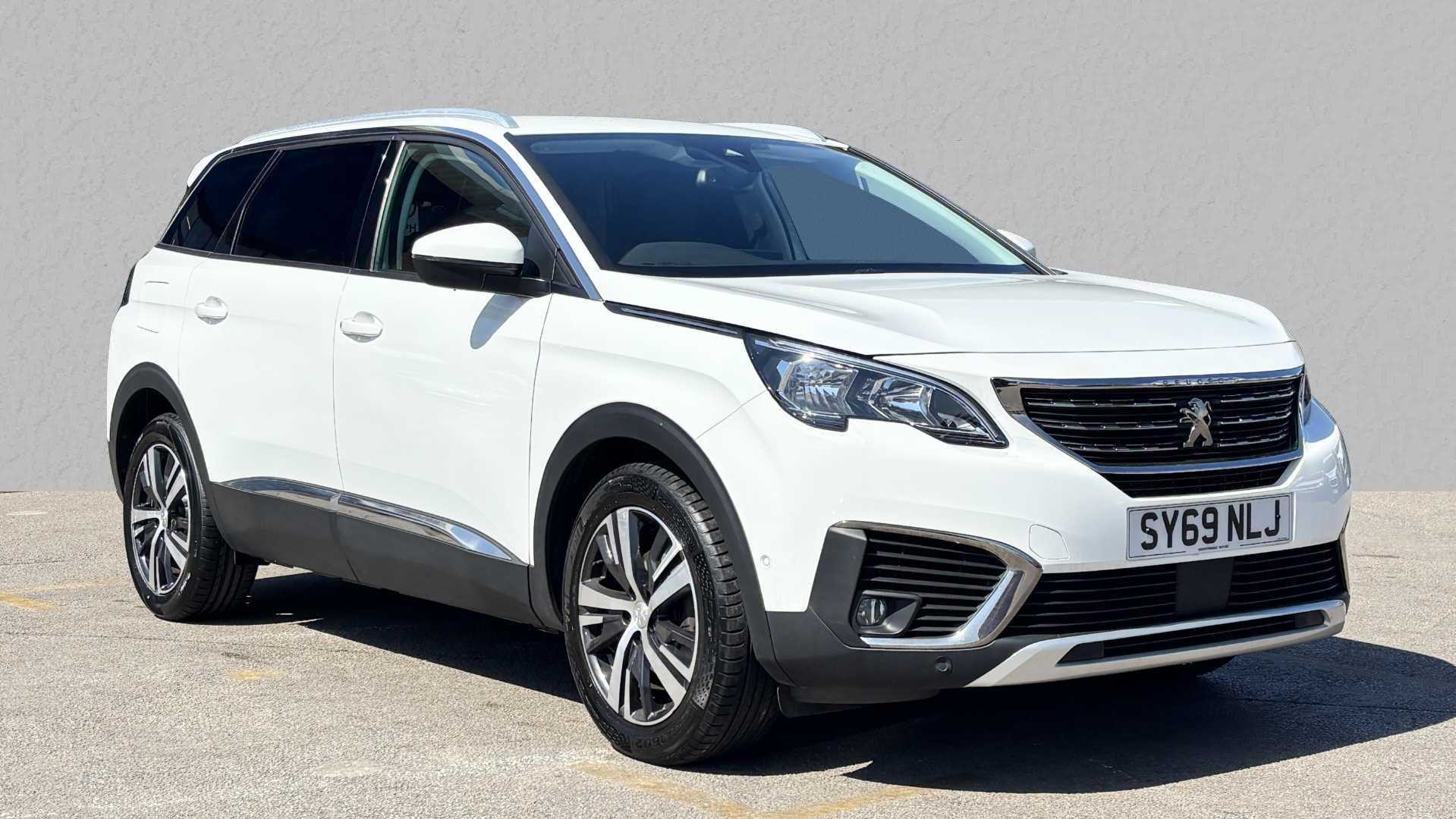 Main listing image - Peugeot 5008