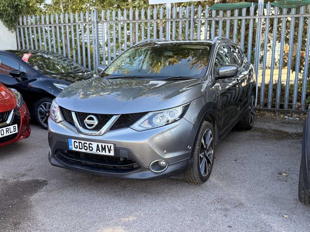 Main listing image - Nissan Qashqai