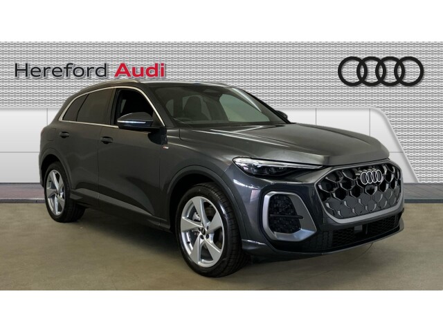 Main listing image - Audi Q5