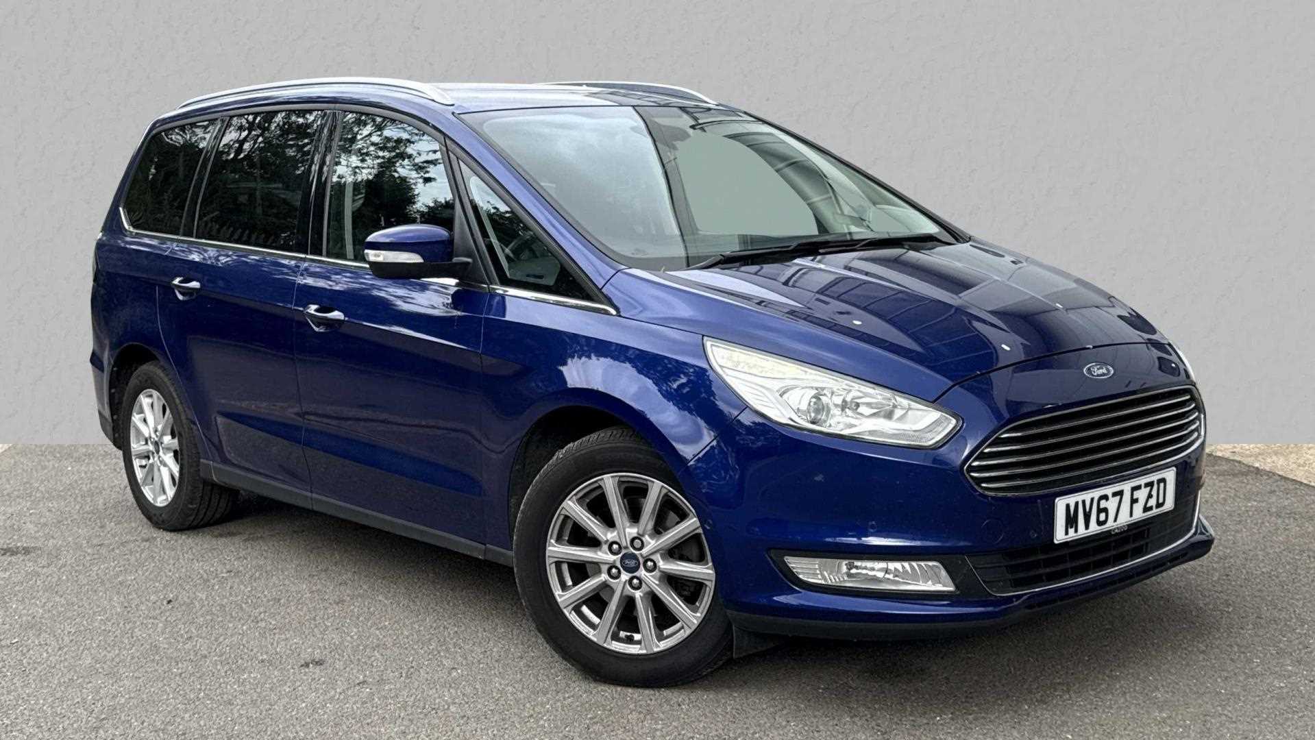 Main listing image - Ford Galaxy