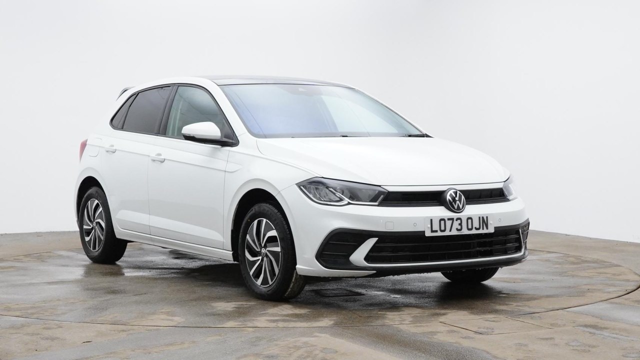 Main listing image - Volkswagen Polo