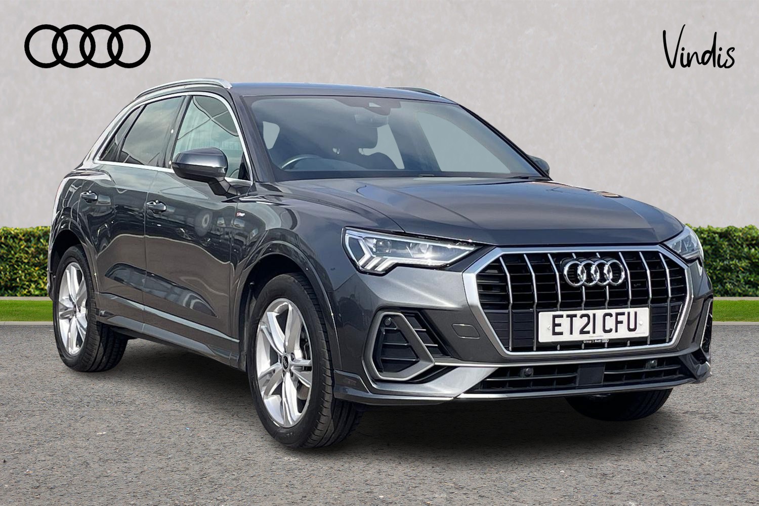 Main listing image - Audi Q3