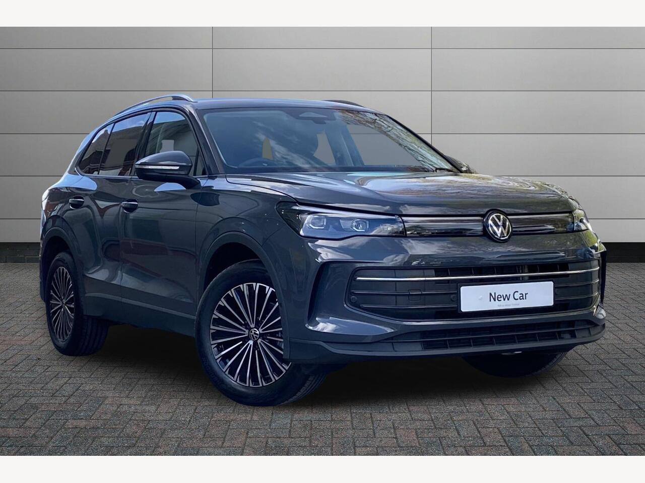 Main listing image - Volkswagen Tiguan