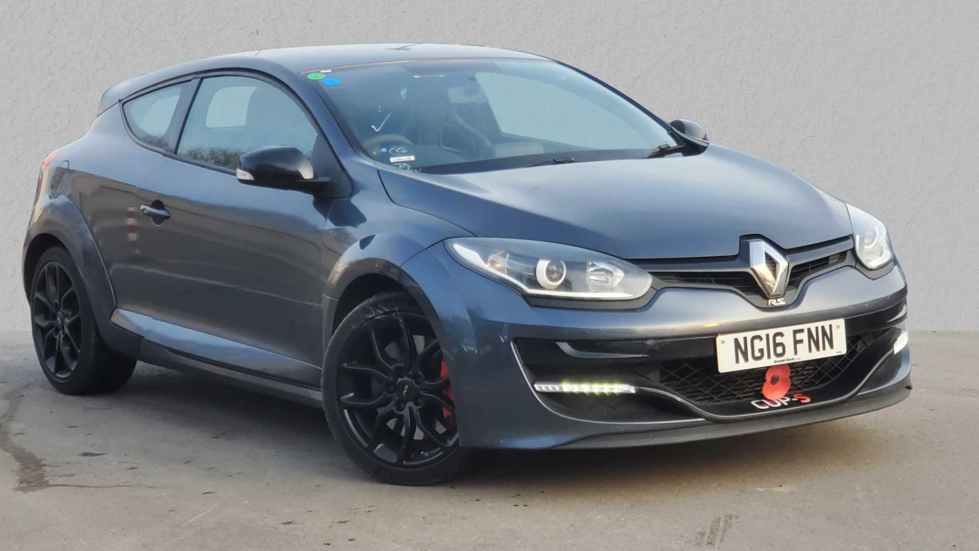 Main listing image - Renault Megane