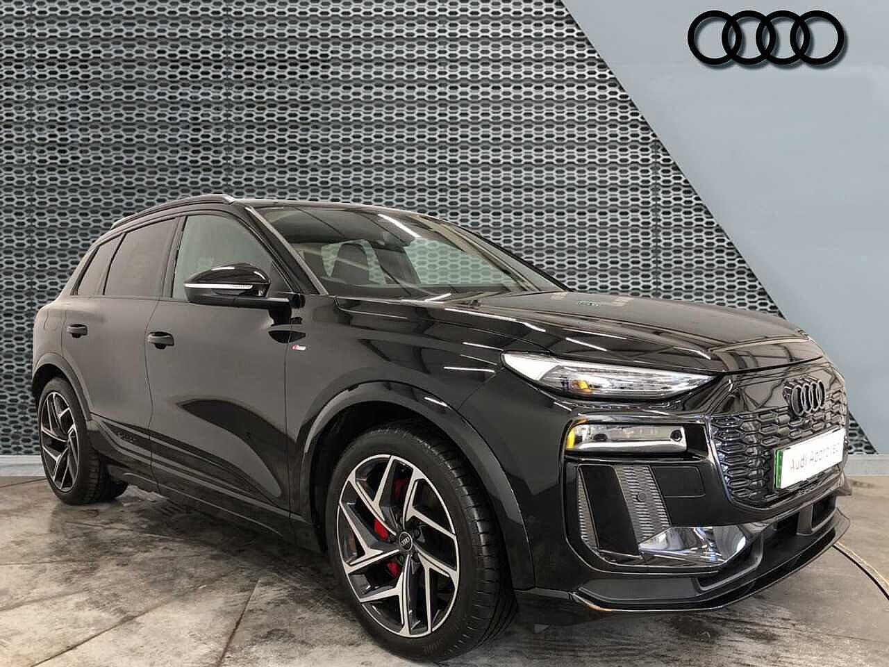 Main listing image - Audi Q6 e-tron