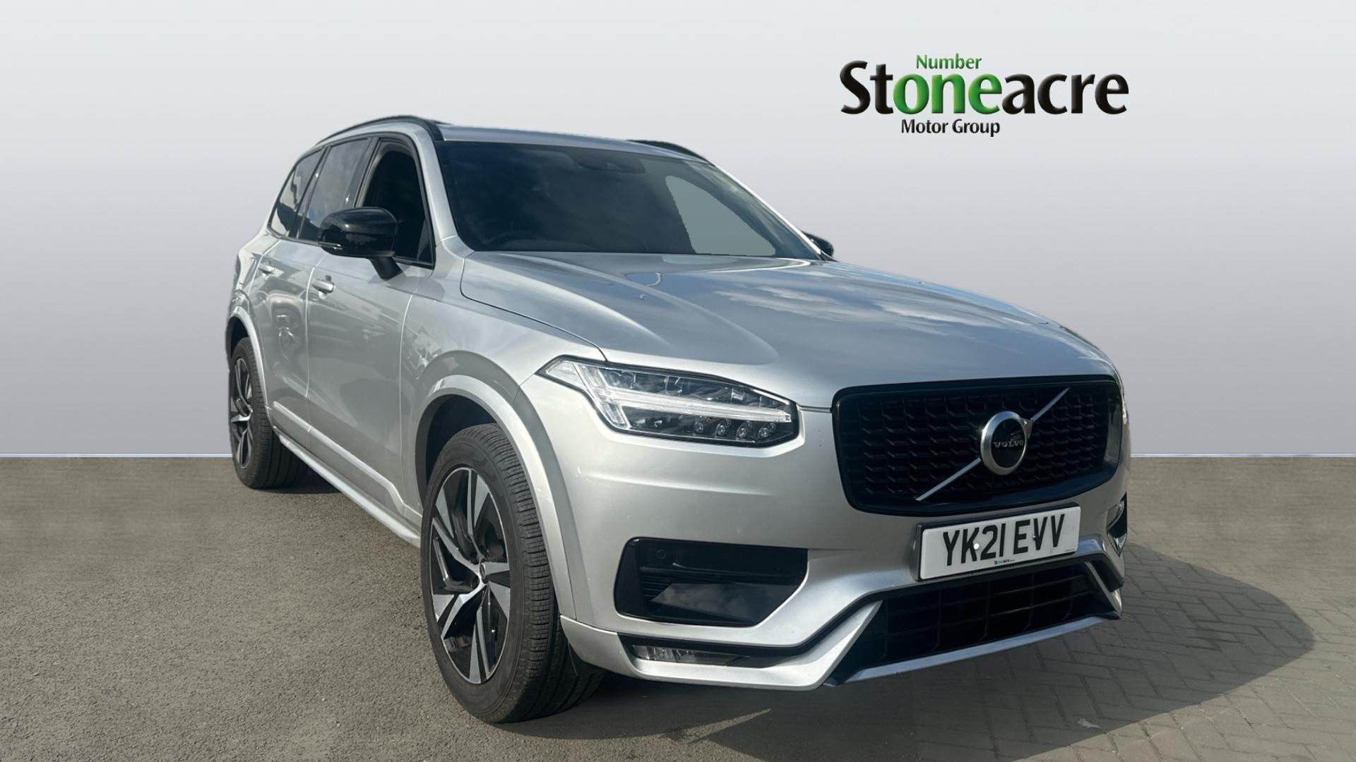 Main listing image - Volvo XC90