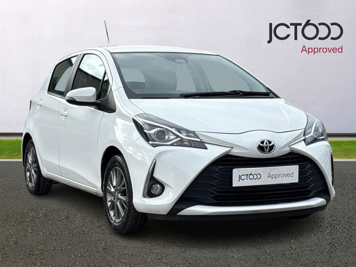 Main listing image - Toyota Yaris