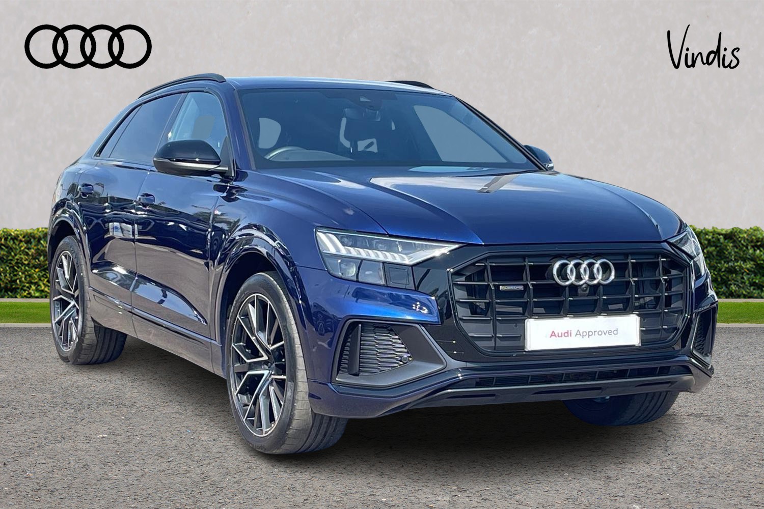 Main listing image - Audi Q8