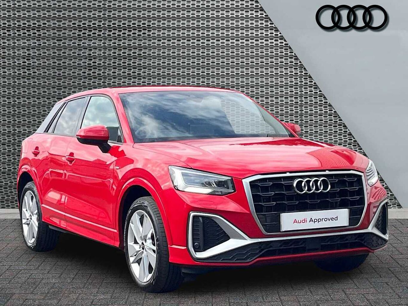 Main listing image - Audi Q2