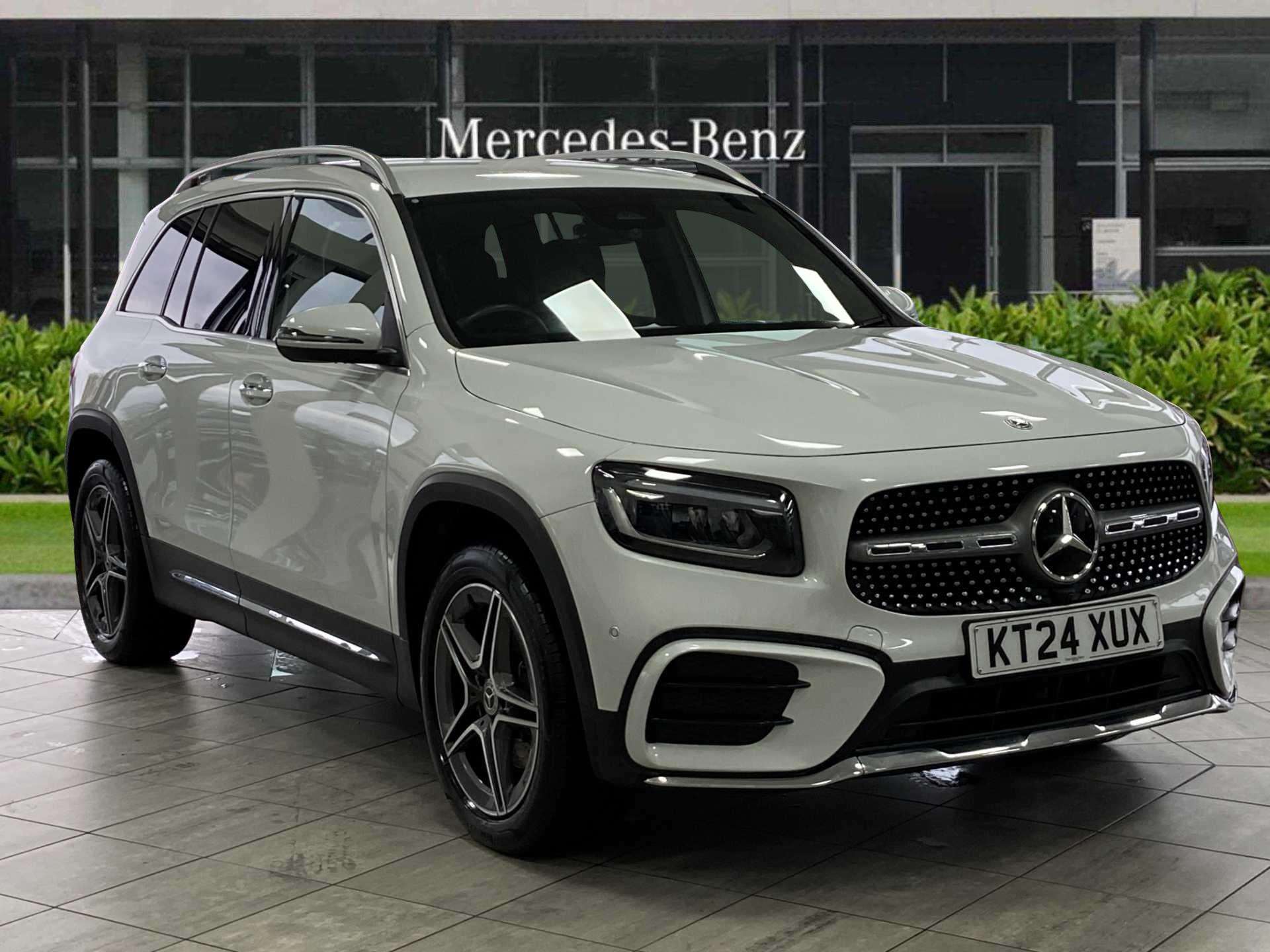 Main listing image - Mercedes-Benz GLB