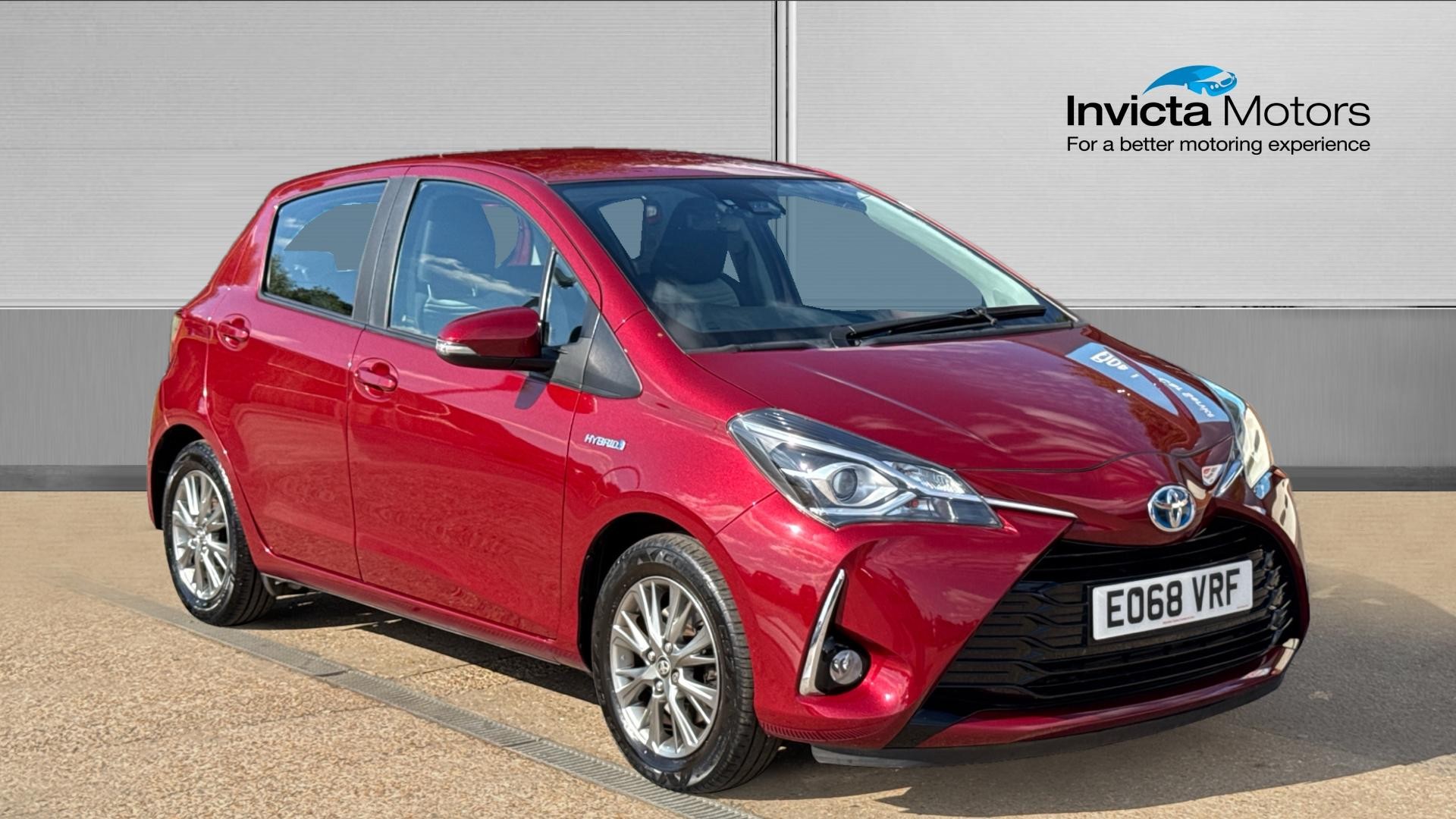 Main listing image - Toyota Yaris