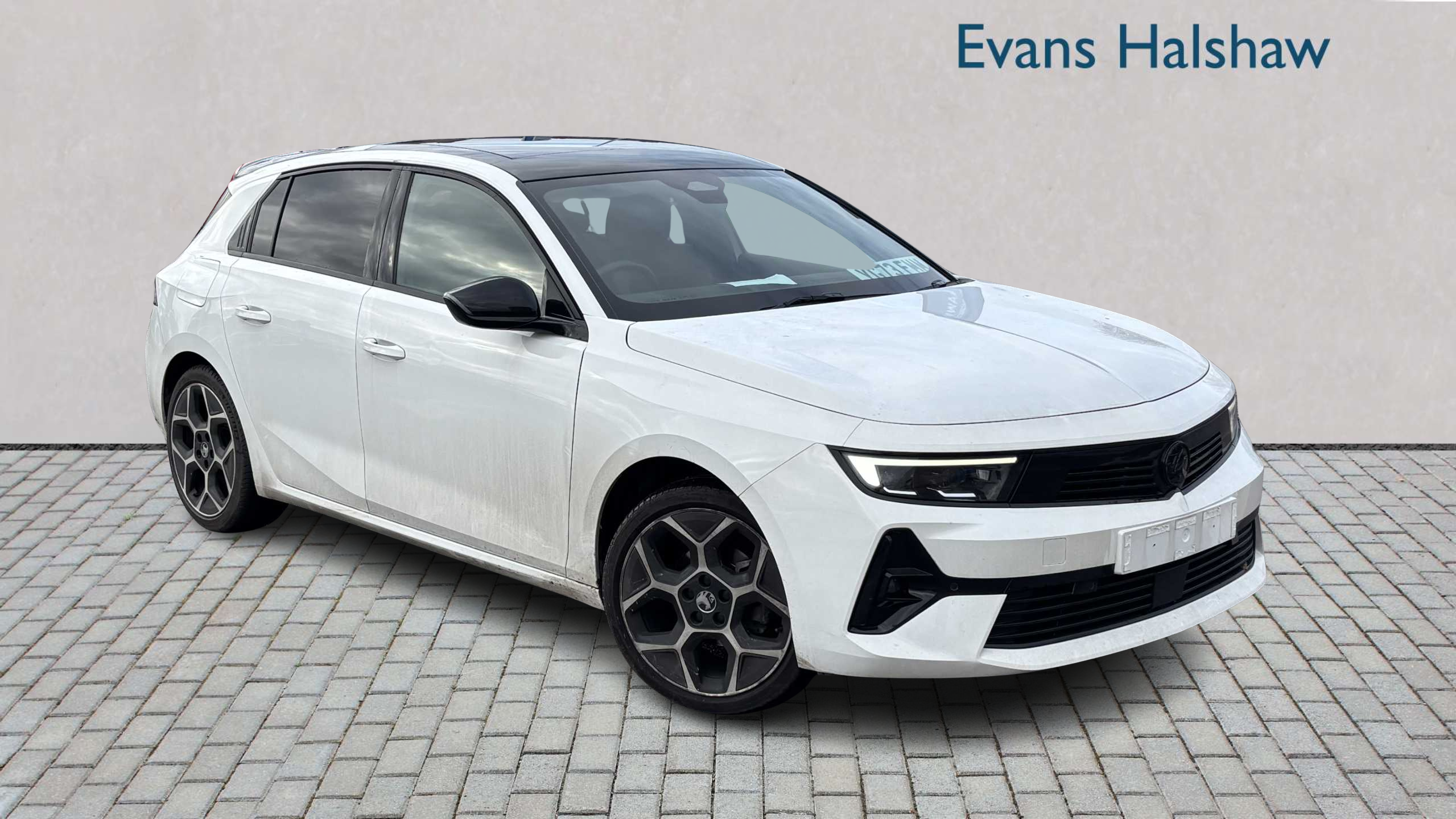 Main listing image - Vauxhall Astra