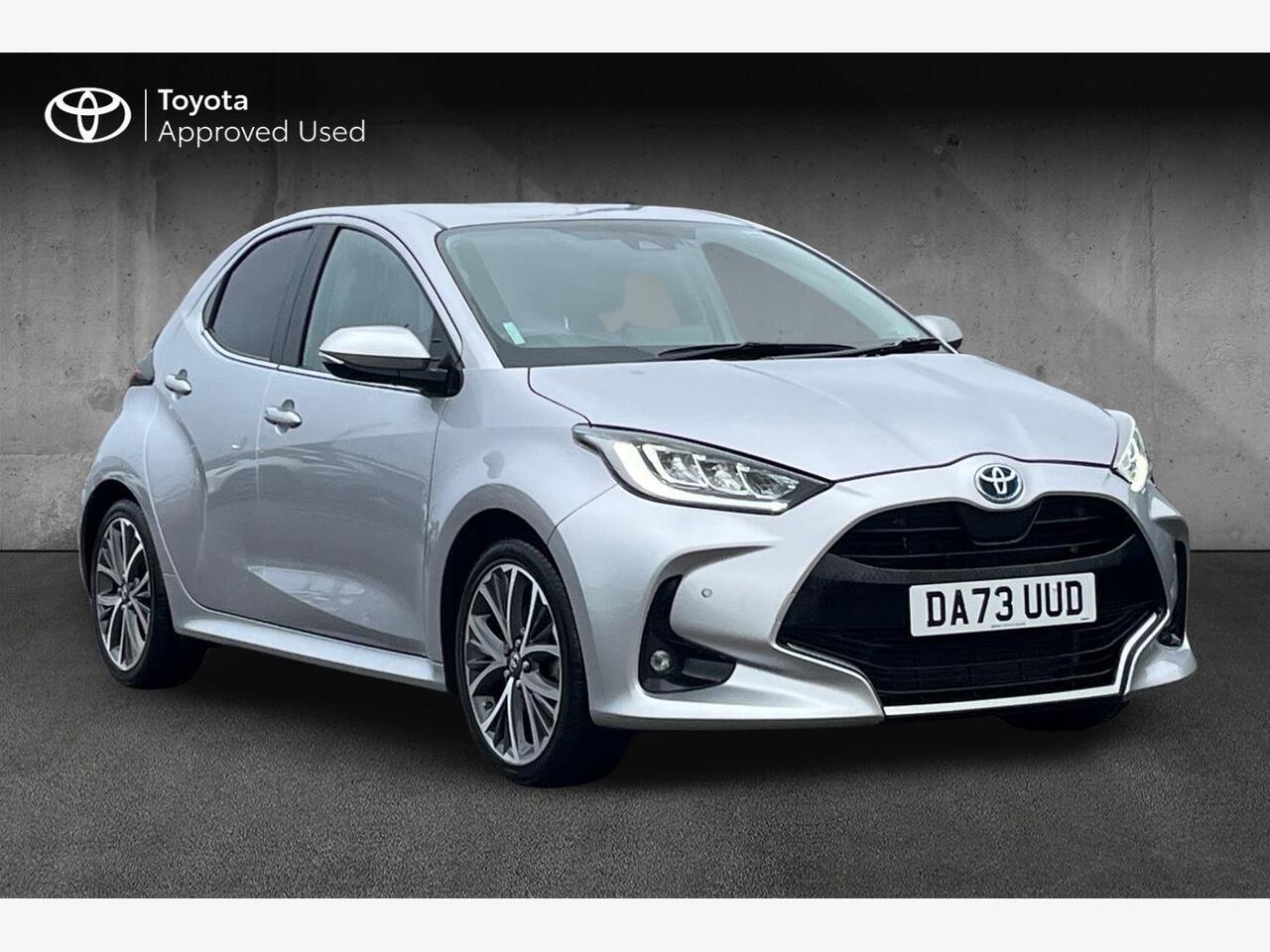Main listing image - Toyota Yaris