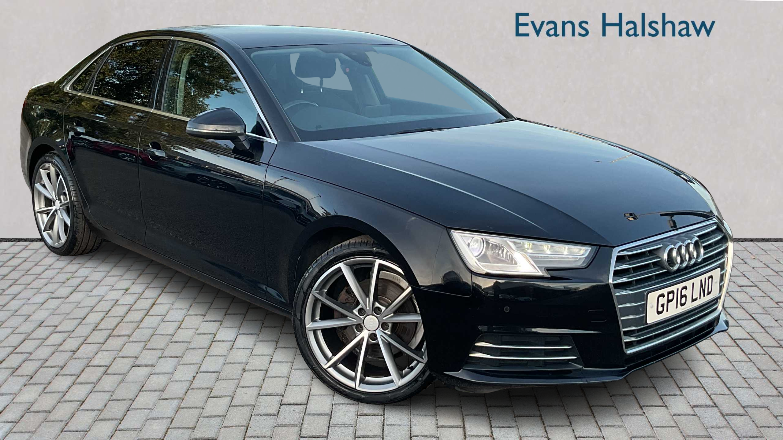 Main listing image - Audi A4