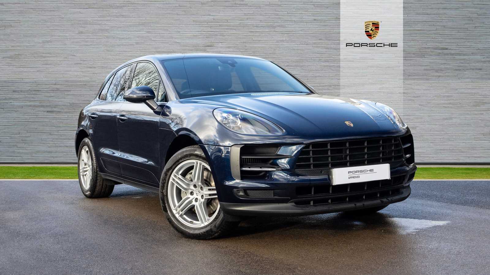 Main listing image - Porsche Macan