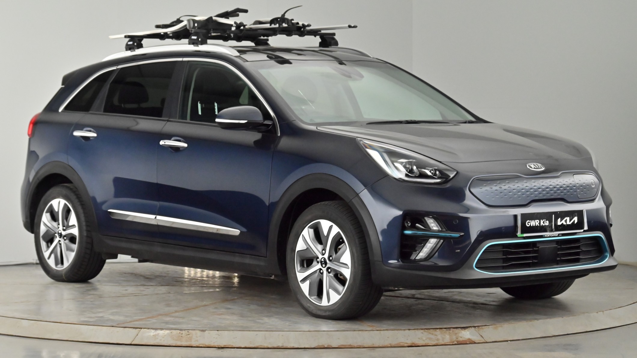 Main listing image - Kia e-Niro