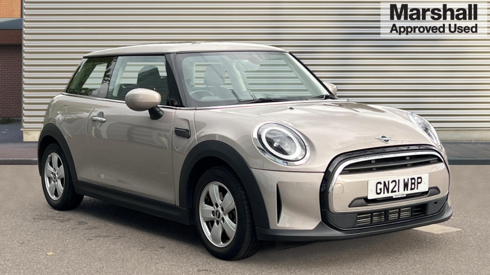 Main listing image - MINI Hatchback