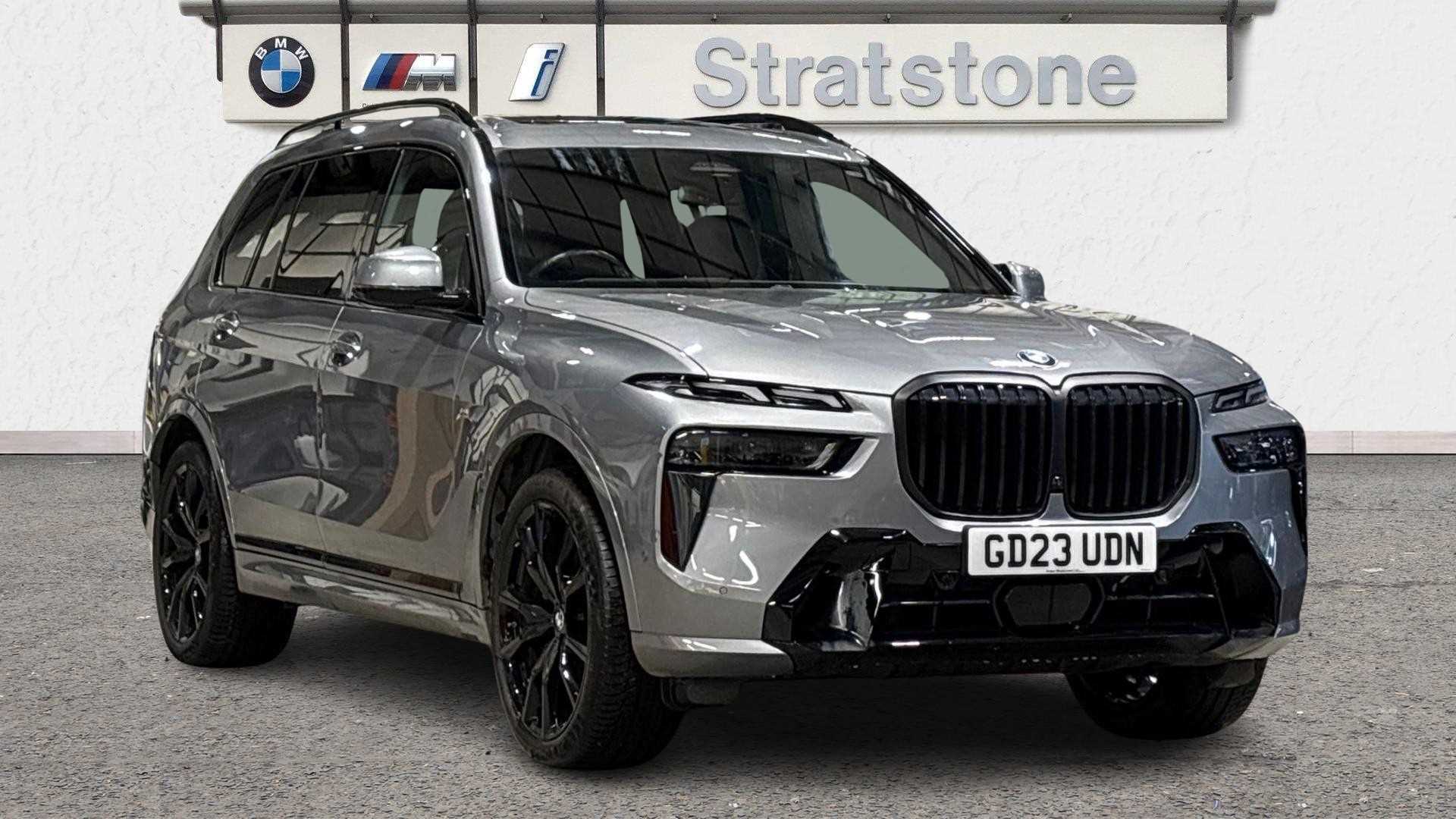 Main listing image - BMW X7