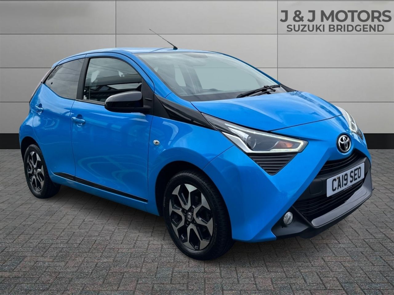 Main listing image - Toyota Aygo