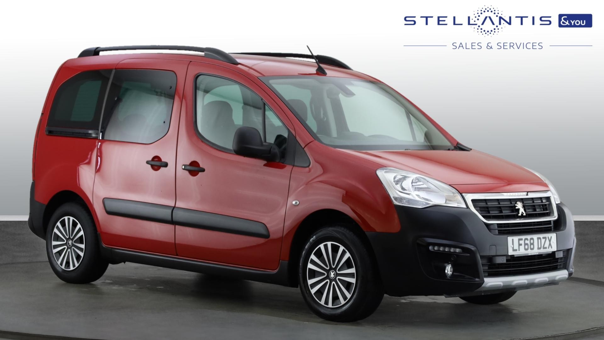 Main listing image - Peugeot Partner Tepee