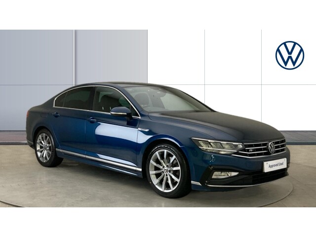 Main listing image - Volkswagen Passat