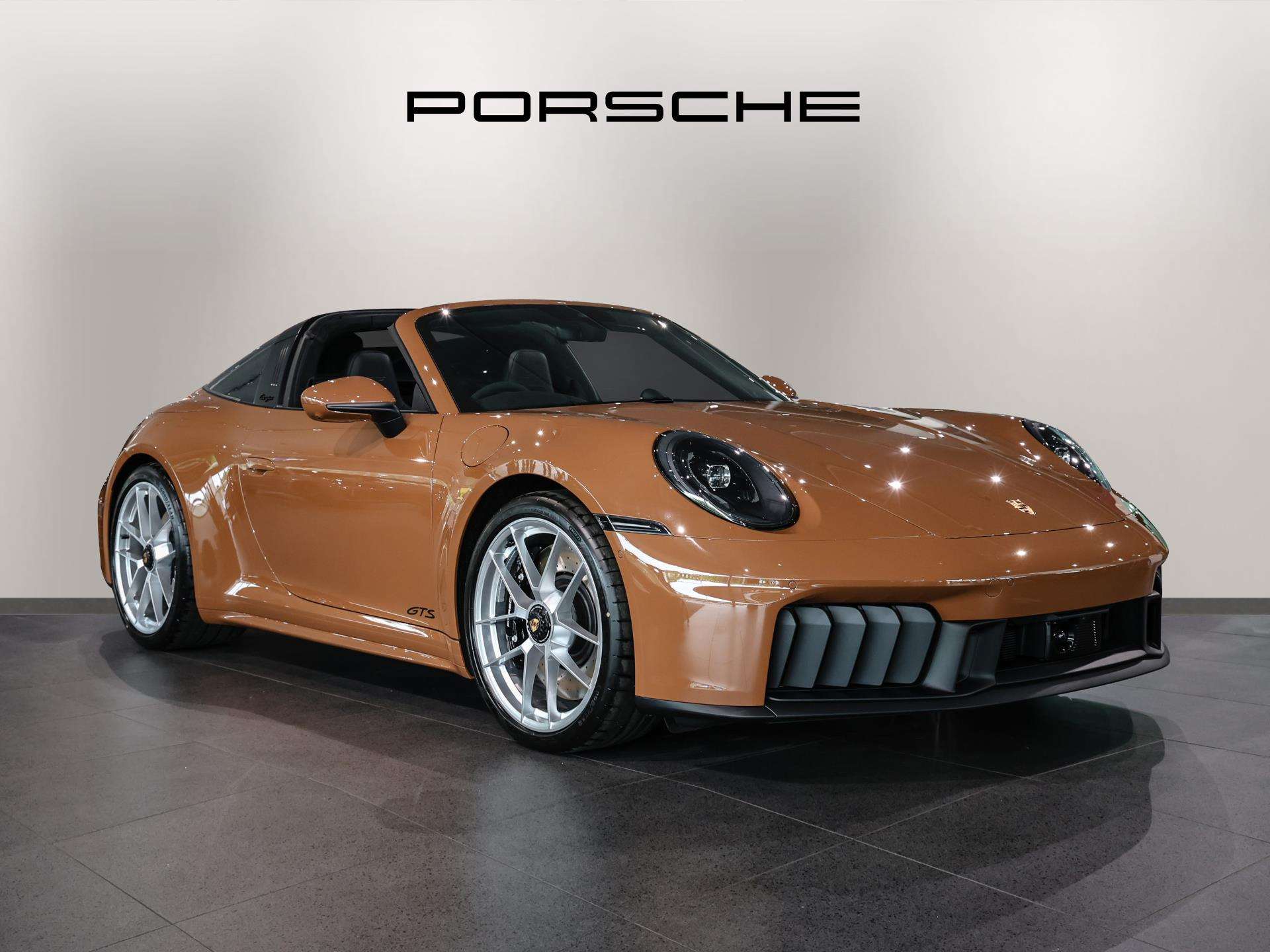 Main listing image - Porsche 911