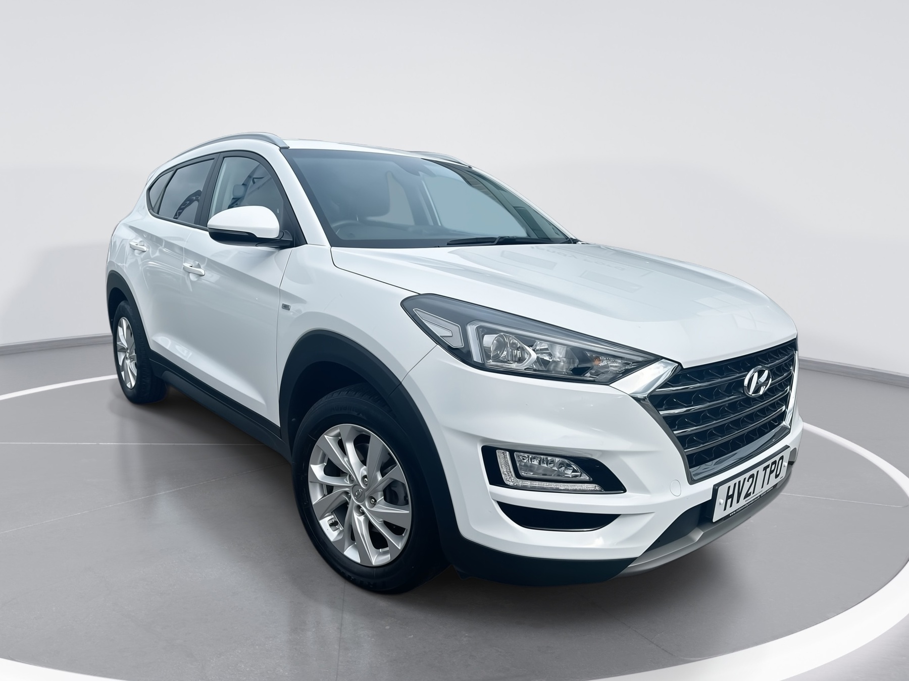 Main listing image - Hyundai Tucson