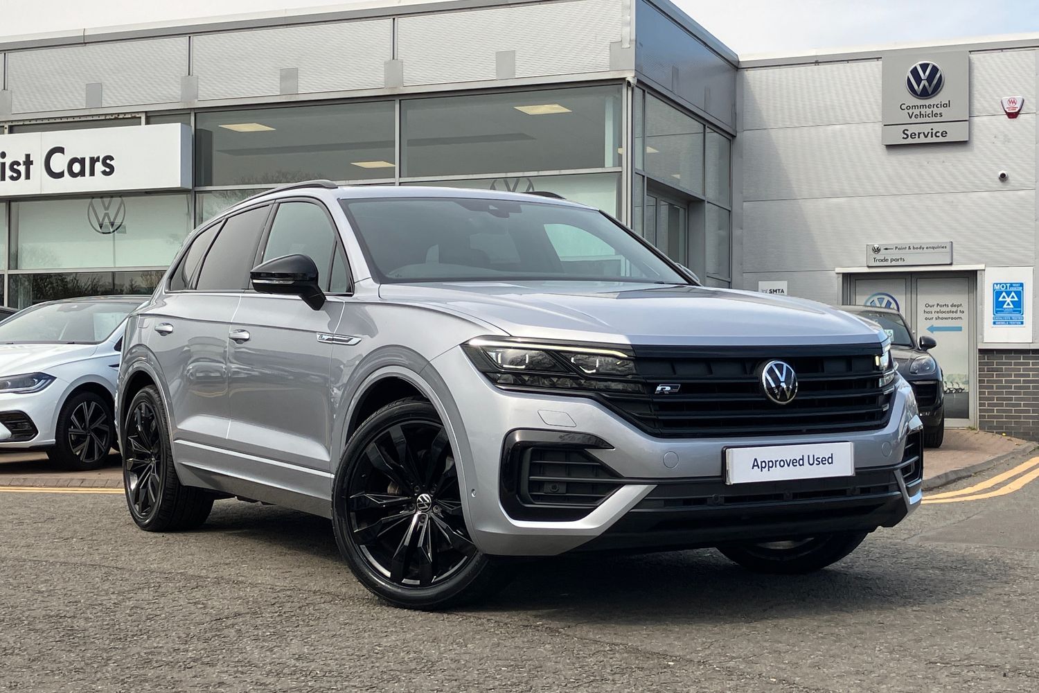 Main listing image - Volkswagen Touareg