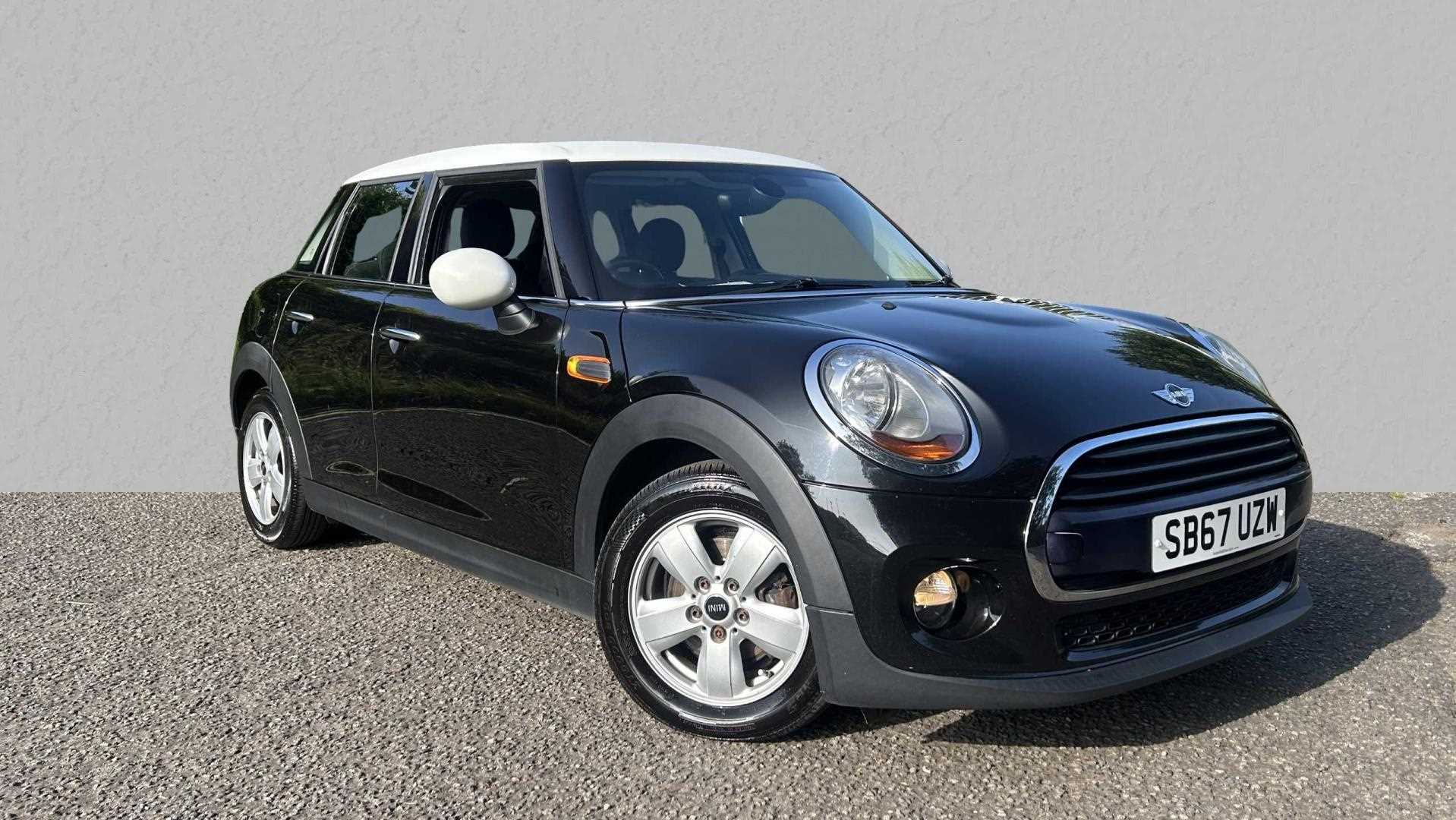 Main listing image - MINI Hatchback 5dr