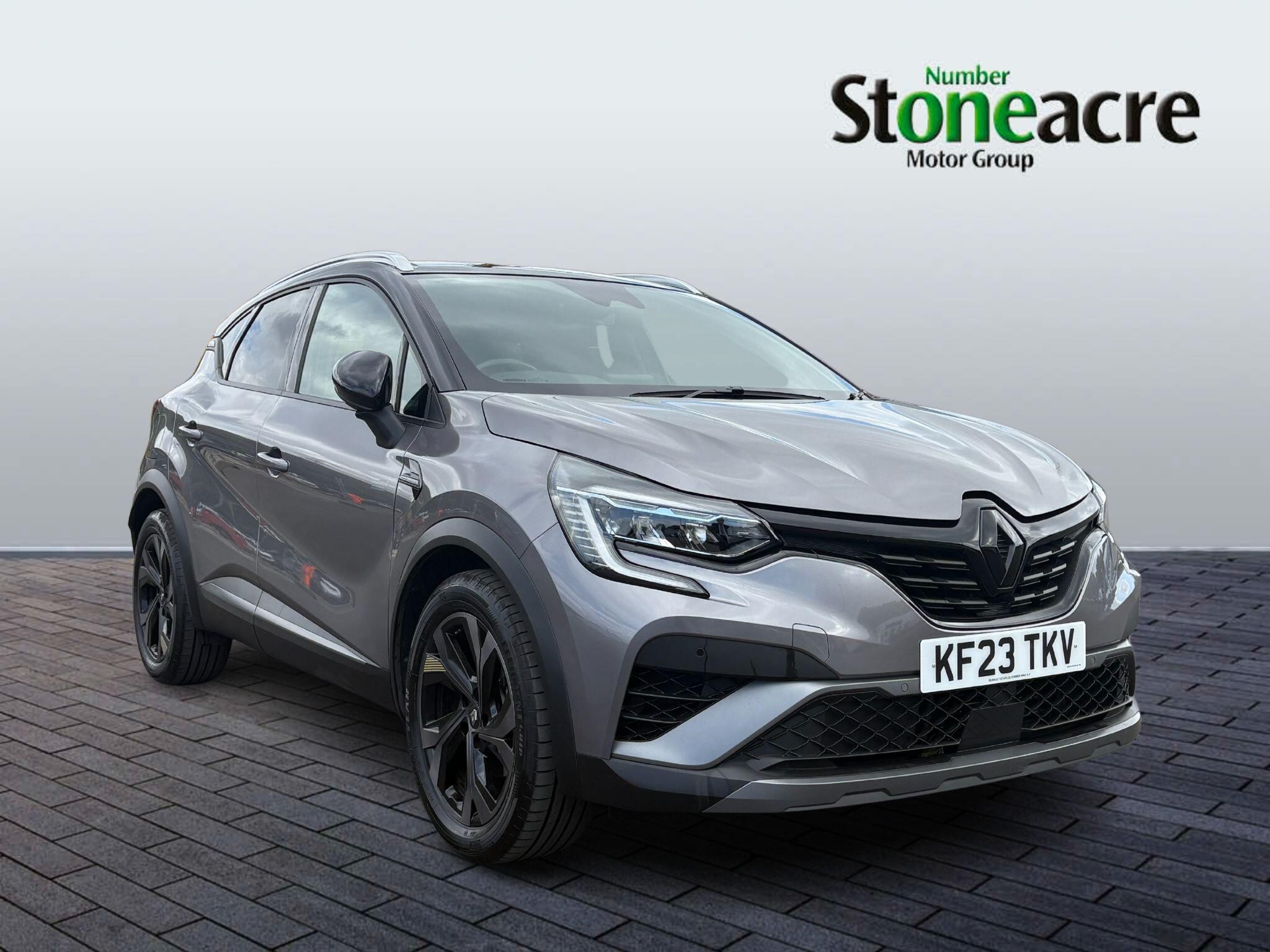 Main listing image - Renault Captur