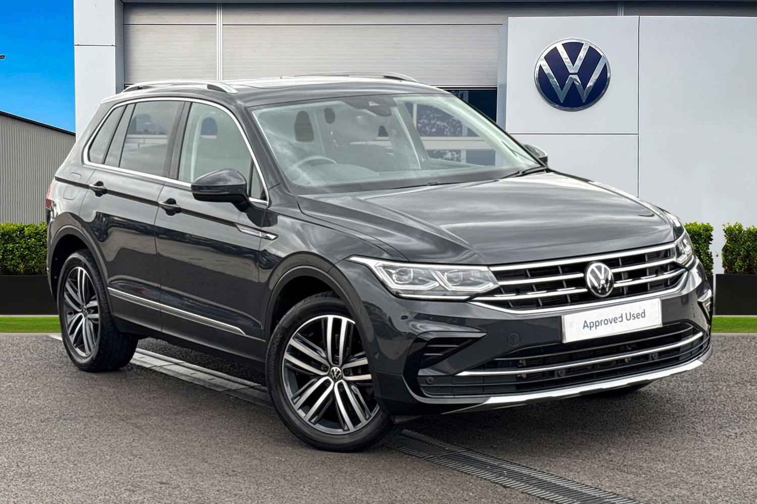 Main listing image - Volkswagen Tiguan