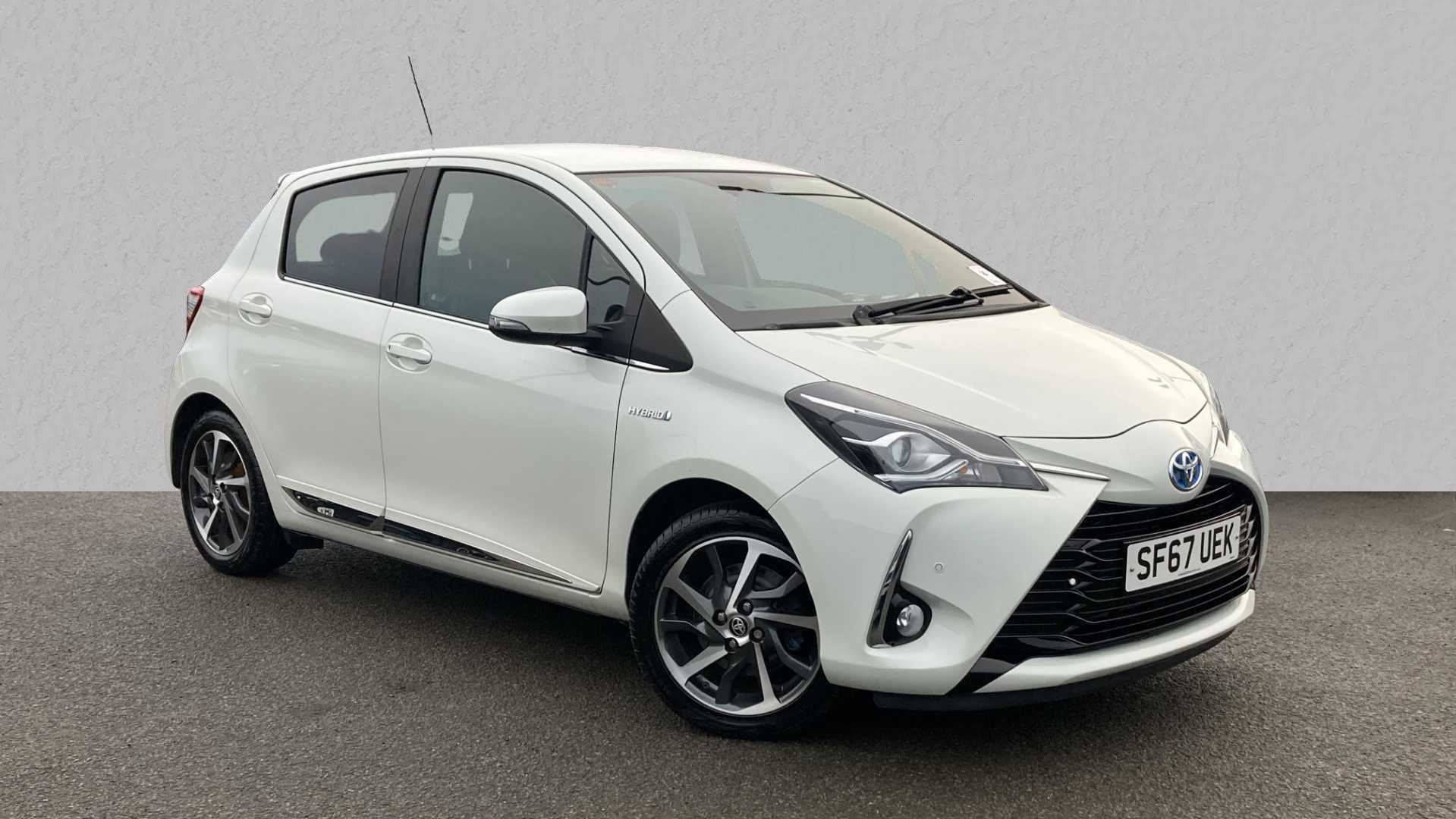 Main listing image - Toyota Yaris