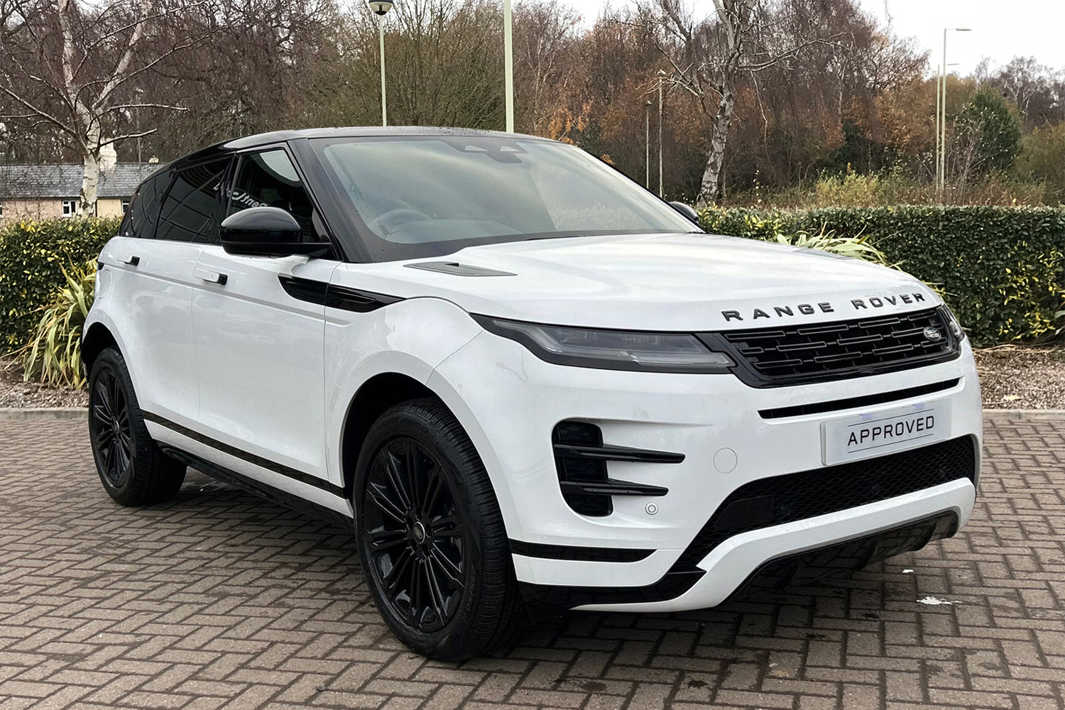 Main listing image - Land Rover Range Rover Evoque
