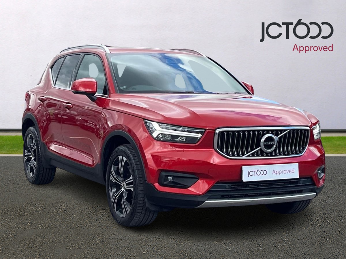 Main listing image - Volvo XC40 Recharge