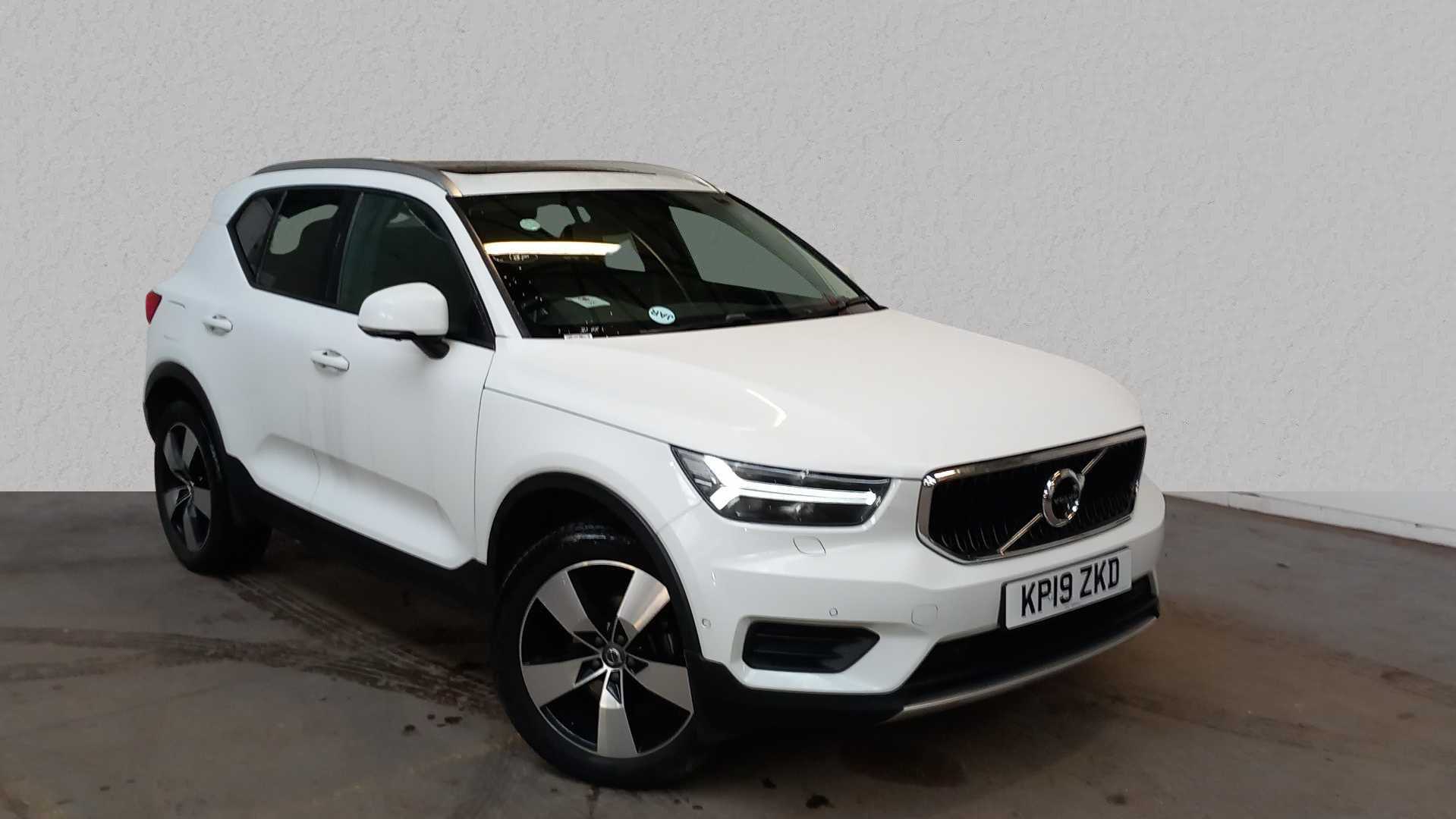 Main listing image - Volvo XC40