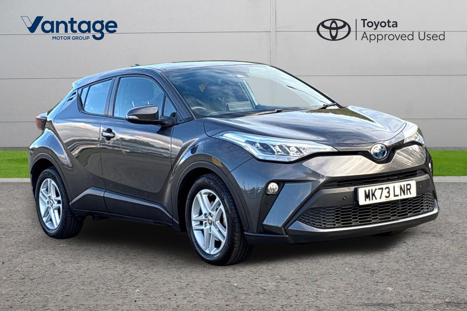 Main listing image - Toyota C-HR