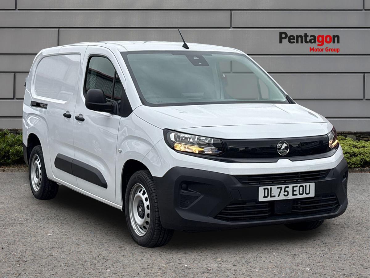 Main listing image - Vauxhall Combo Cargo